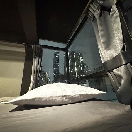 Stay At Pan Hostel Bangkok Eksteriør bilde