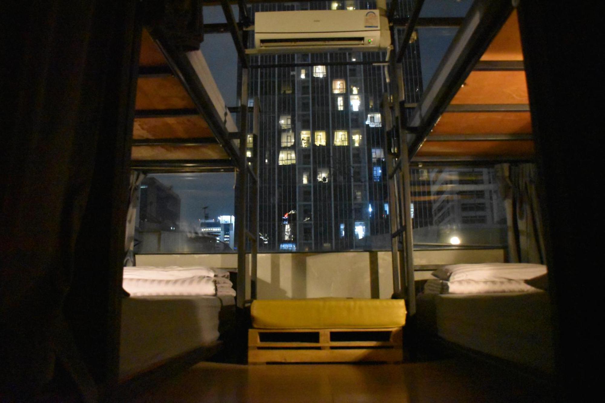 Stay At Pan Hostel Bangkok Eksteriør bilde