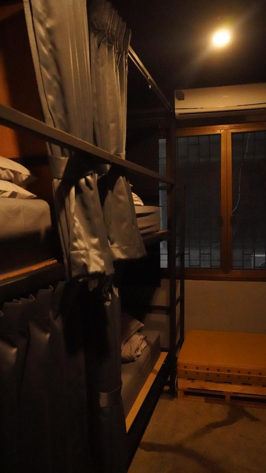Stay At Pan Hostel Bangkok Eksteriør bilde