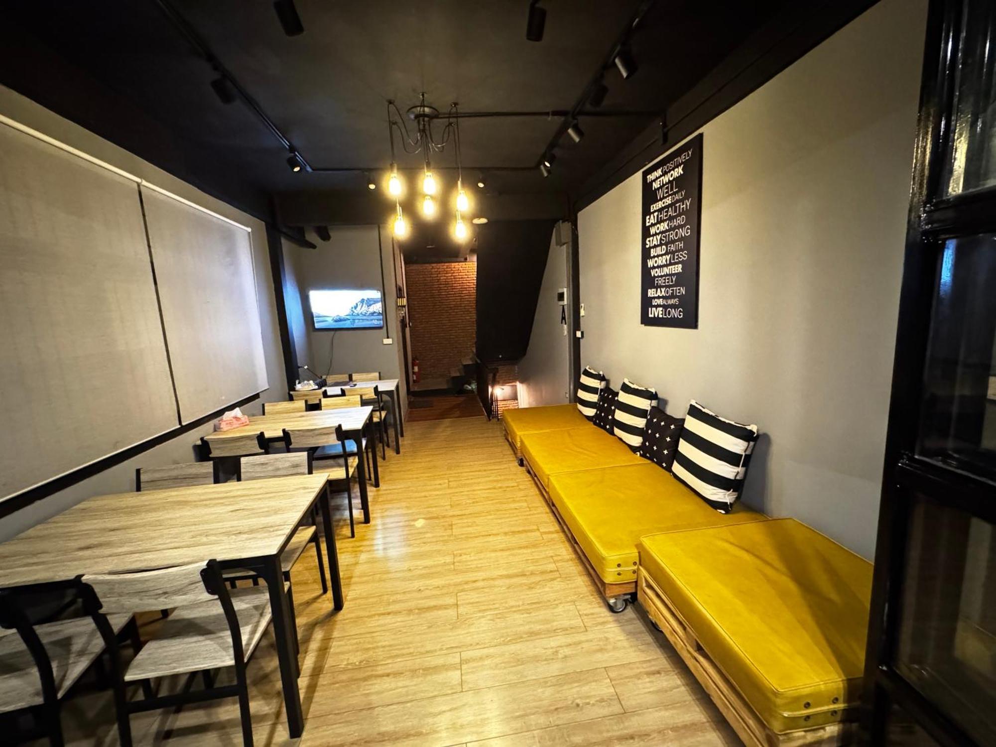 Stay At Pan Hostel Bangkok Eksteriør bilde