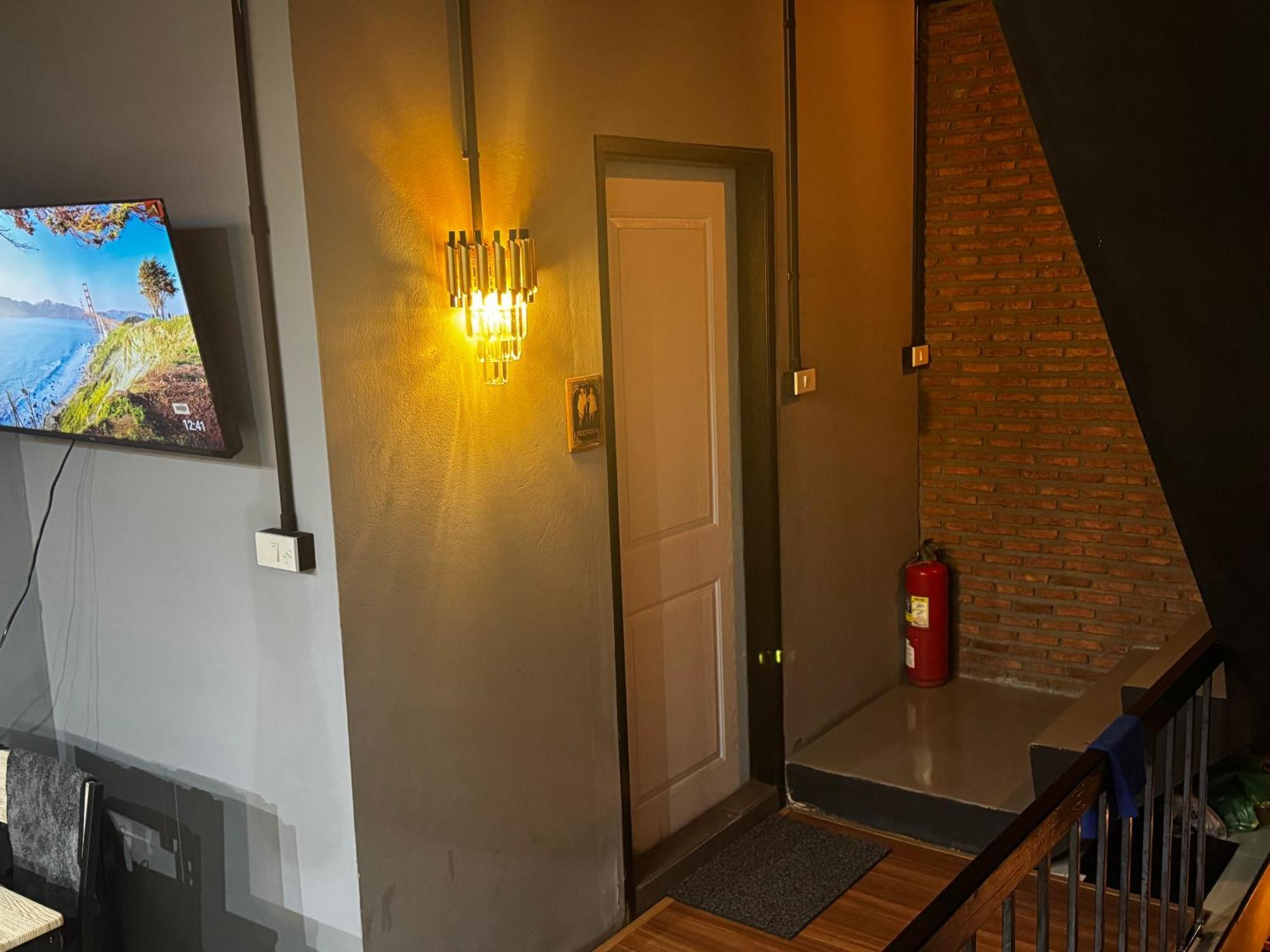 Stay At Pan Hostel Bangkok Eksteriør bilde