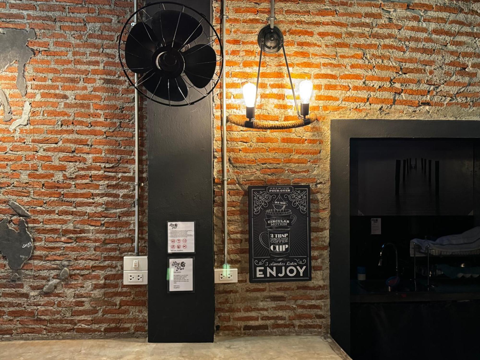 Stay At Pan Hostel Bangkok Eksteriør bilde